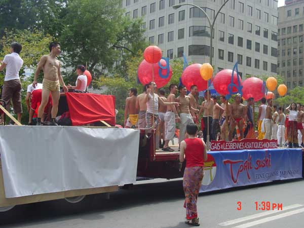 gayparade8.jpg